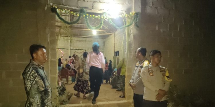 Polsek Pangean Amankan Perayaan Ibadah Natal 2024 Di Gereja GBIS Desa Sungai Langsat